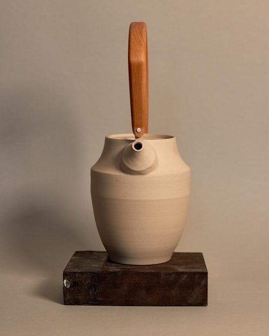 Ceramic Kettle Air – Moritz Frohnhöfer