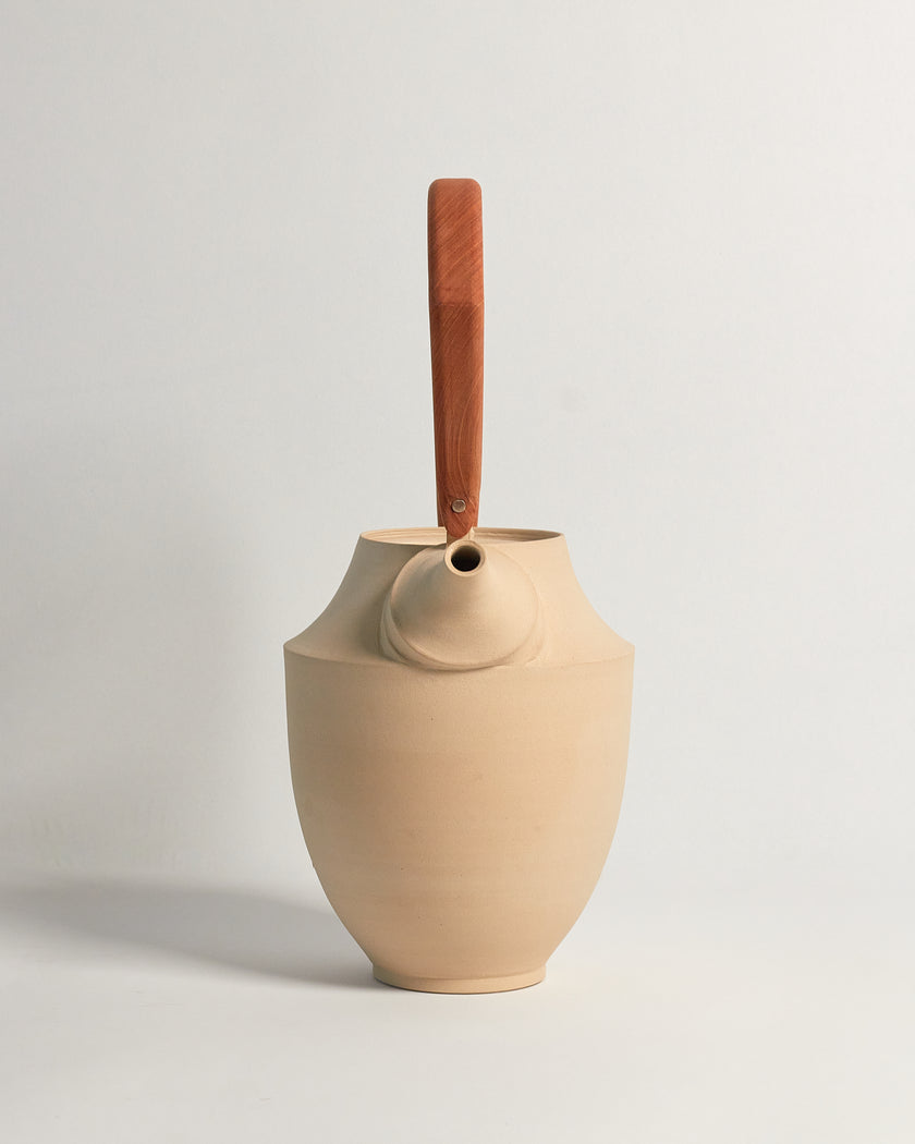 Ceramic Kettle Air – Moritz Frohnhöfer